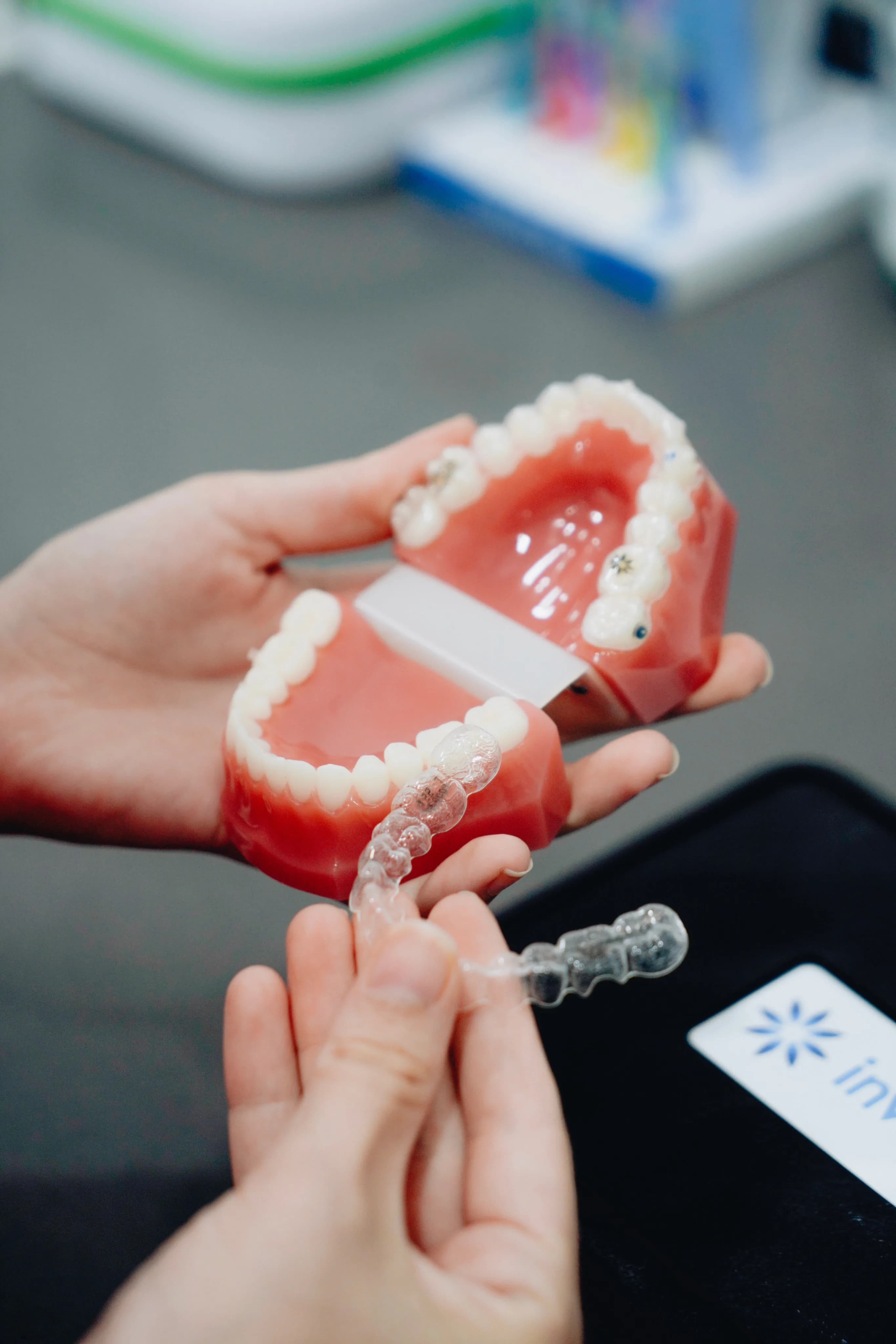 Orthodontics & Aligners